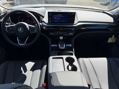 Certified 2026 Acura MDX SH-AWD image 18