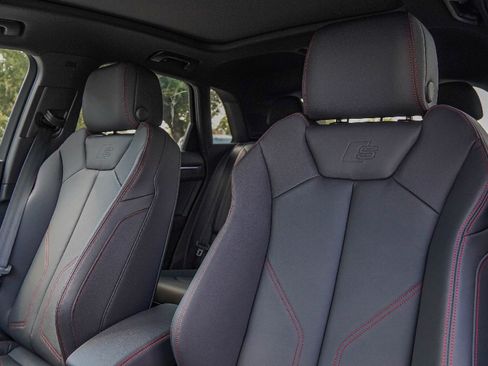 New 2025 Audi Q3 2.0T Premium Plus image 10