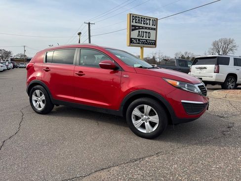 Used 2013 Kia Sportage LX w/ Convenience Pkg image 2