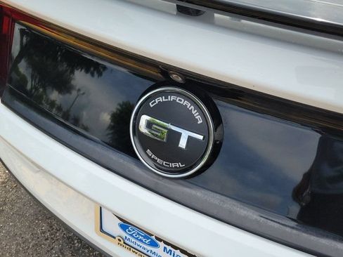 Used 2016 Ford Mustang GT Premium RWD image 8