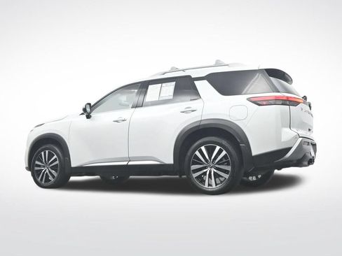 Used 2025 Nissan Pathfinder Platinum FWD image 48