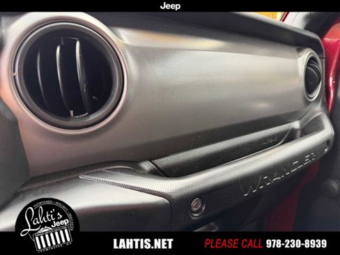 Certified 2021 Jeep Wrangler Unlimited Sport image 34