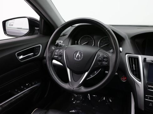 Used 2018 Acura TLX V6 w/ Technology Package FWD image 31