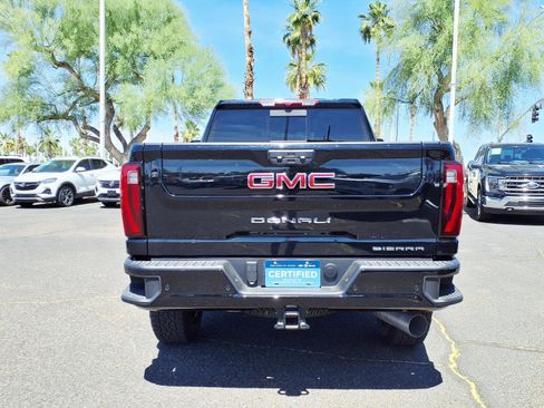 Certified 2025 GMC Sierra 2500 Denali image 6