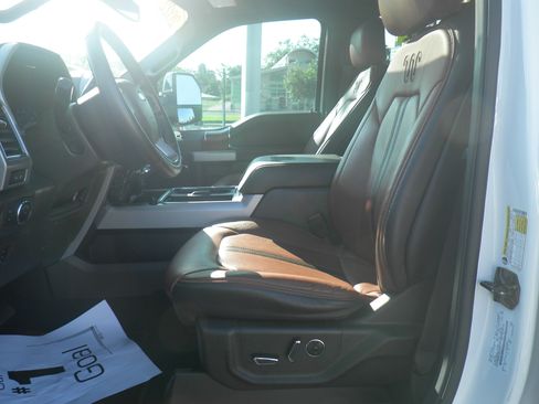 Used 2022 Ford F350 King Ranch w/ King Ranch Ultimate Package image 19