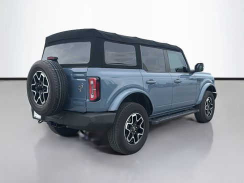 Used 2023 Ford Bronco Outer Banks AWD/4WD image 5