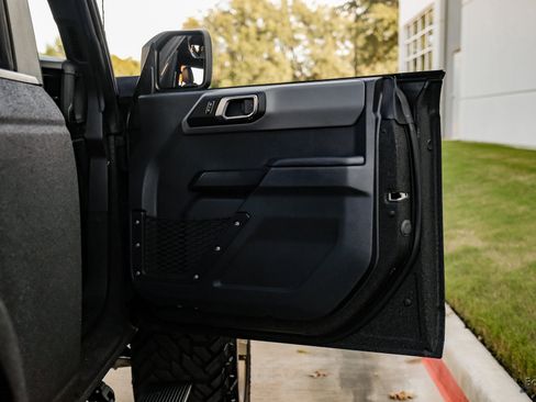 Used 2024 Ford Bronco Big Bend image 82