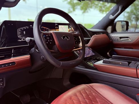 Used 2025 INFINITI QX80 Autograph image 25