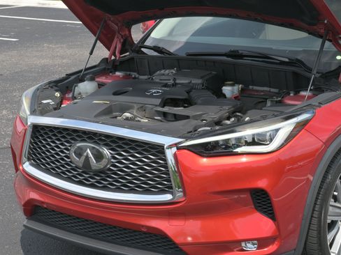 Used 2020 INFINITI QX50 Sensory w/ Proactive Package AWD/4WD image 7