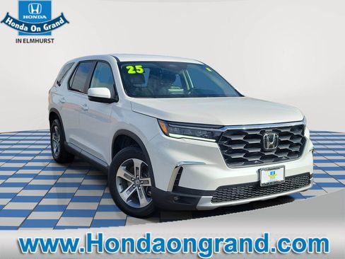 Certified 2025 Honda Pilot EX-L image 1