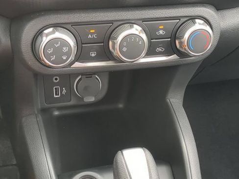 Certified 2025 Nissan Kicks Play S FWD image 22