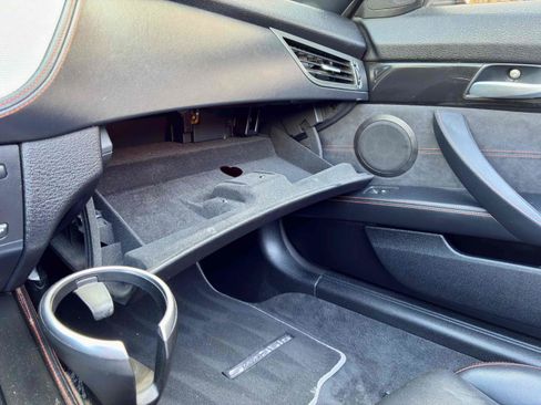 Used 2014 BMW Z4 sDrive35is RWD image 27