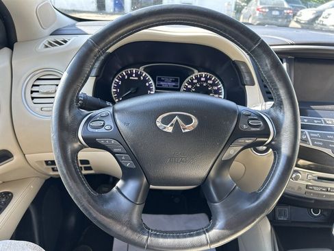 Used 2019 INFINITI QX60 Luxe w/ Essential Package AWD/4WD image 14