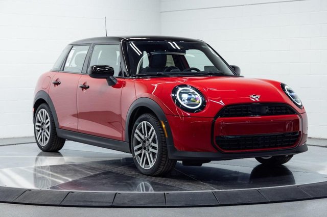 Certified 2026 MINI Cooper 4-Door Hardtop FWD image 5
