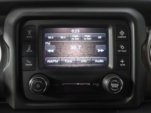 Used 2021 Jeep Wrangler Sport AWD/4WD image 26