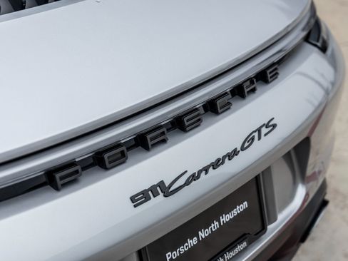 Certified 2022 Porsche 911 Carrera GTS image 16