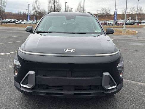 Used 2025 Hyundai Kona SEL image 17