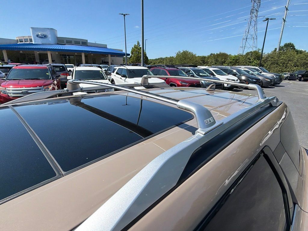 Used 2023 Nissan Pathfinder Platinum AWD/4WD image 24