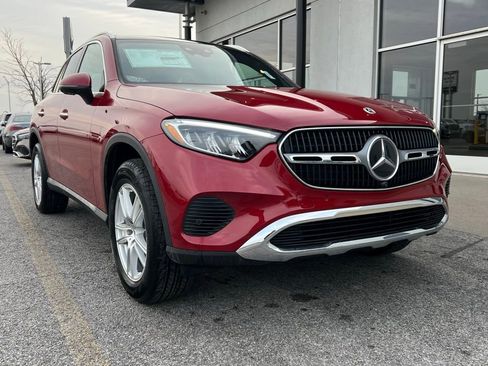 Used 2026 Mercedes-Benz GLC 300 image 1