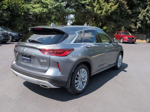 Used 2023 INFINITI QX50 Luxe AWD/4WD image 5