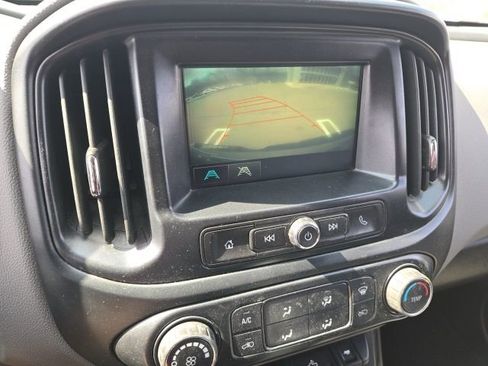 Used 2017 Chevrolet Colorado W/T w/ Custom Special Edition image 6