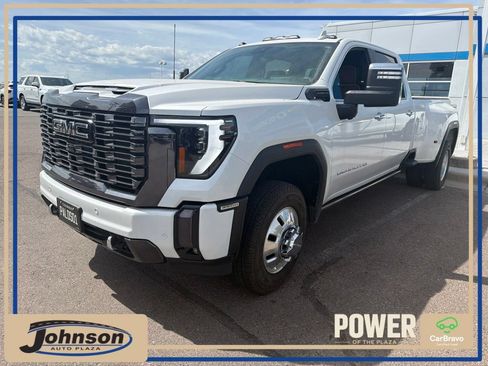 Used 2024 GMC Sierra 3500 Denali Ultimate AWD/4WD image 1