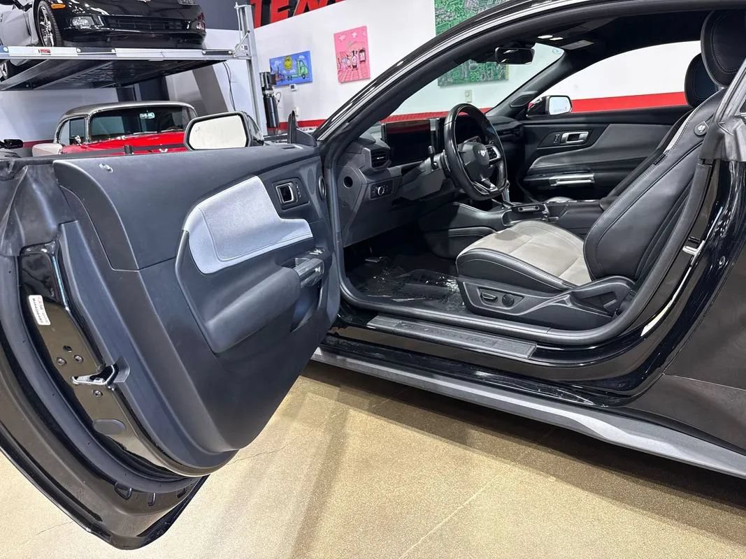 Used 2024 Ford Mustang Coupe w/ 2.3L High Performance Package RWD image 86