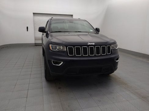 Used 2018 Jeep Grand Cherokee Laredo image 14