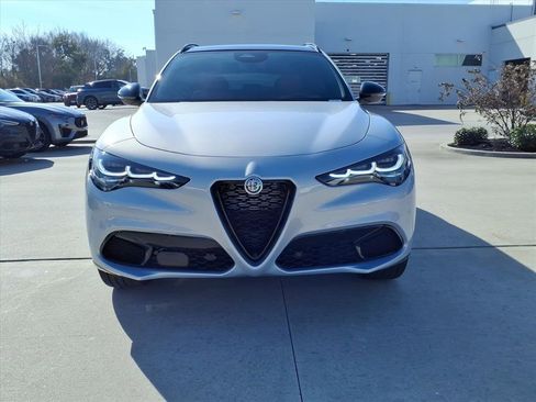 New 2025 Alfa Romeo Stelvio Sprint w/ Veloce Package image 4