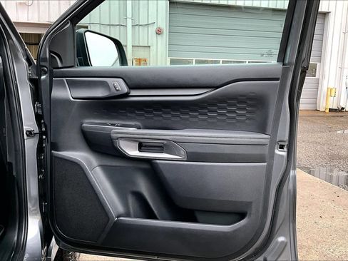 Used 2025 Ford Ranger XLT w/ Equipment Group 301A High image 22