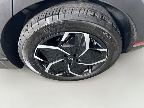 Used 2024 Hyundai Ioniq 5 SEL RWD image 11