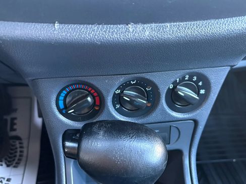 Used 2013 Ford Transit Connect XLT image 15