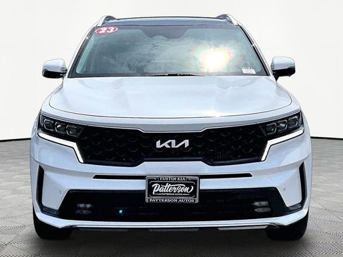Used 2023 Kia Sorento SX Prestige w/ Panoramic Sunroof Package AWD/4WD image 4