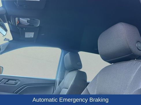 Used 2024 Chevrolet Colorado W/T image 12