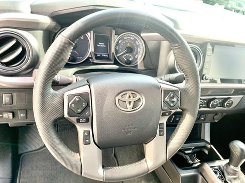 Used 2023 Toyota Tacoma SR5 RWD image 28