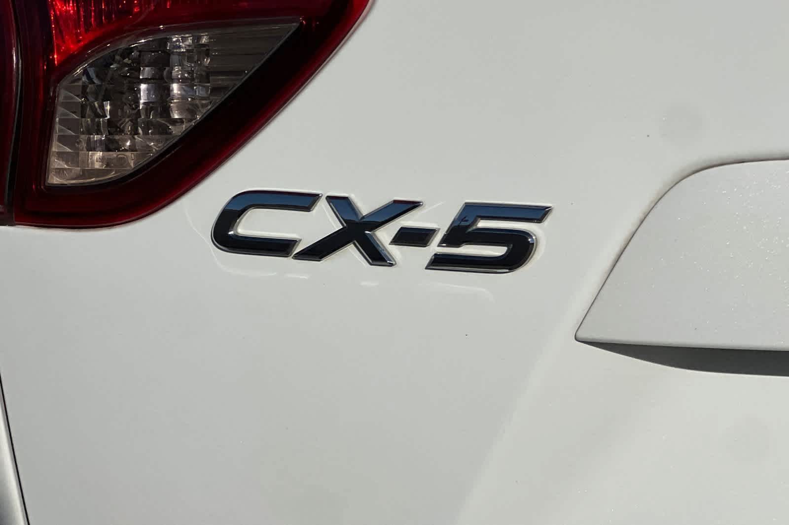 Used 2016 MAZDA CX-5 Touring w/ Bose/Moonroof Package FWD image 24