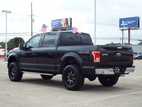 Used 2015 Ford F150 XLT w/ Equipment Group 302A Luxury image 8