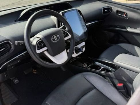 Used 2017 Toyota Prius Prime Premium w/ Carpet Mat Package FWD image 17