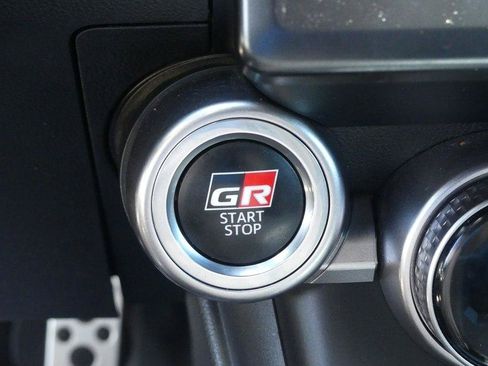 Used 2022 Toyota GR86 Premium RWD image 14