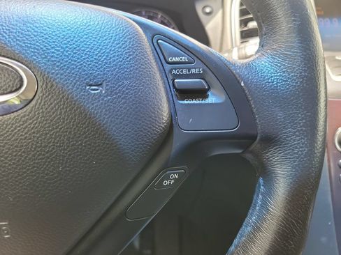 Used 2017 INFINITI QX50 2WD w/ Premium Package image 21
