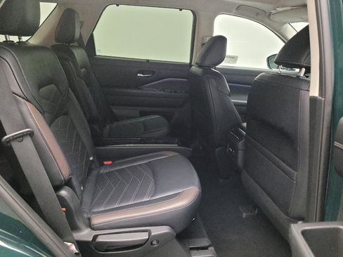 Used 2022 Nissan Pathfinder Platinum w/ Cargo Package FWD image 19