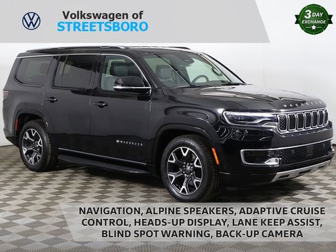 Used 2024 Jeep Wagoneer Series III image 1