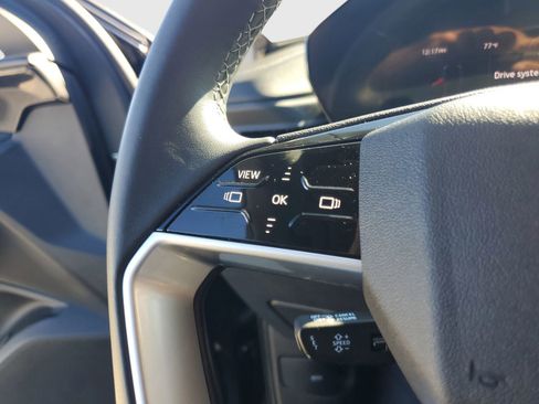 Used 2025 Audi Q5 Premium w/ Convenience Package image 24