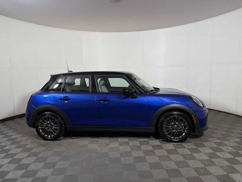 Certified 2025 MINI Cooper S FWD image 7