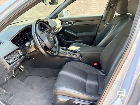 Used 2023 Honda Civic Sport image 12