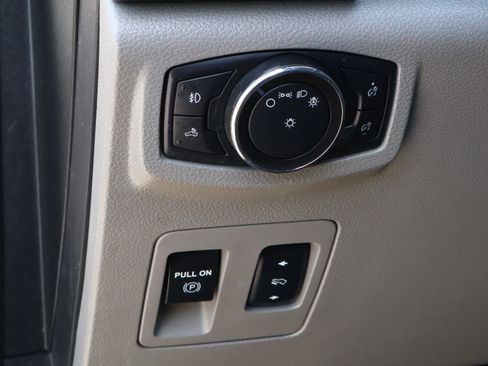 Used 2018 Ford F150 XLT w/ Equipment Group 302A Luxury RWD image 22