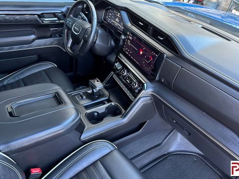Used 2022 GMC Sierra 1500 AT4X image 17
