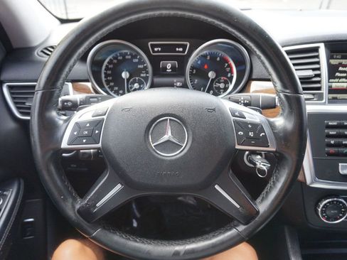 Used 2014 Mercedes-Benz ML 350 2WD w/ Premium 1 Package image 26