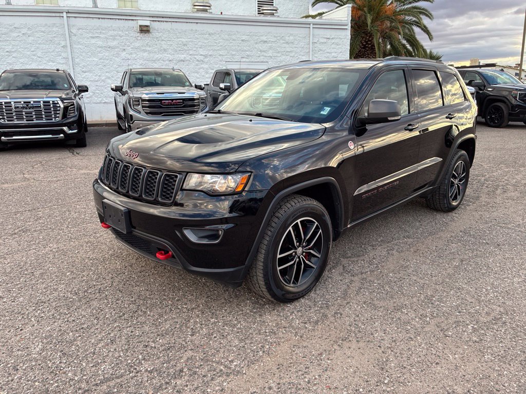 Used 2018 Jeep Grand Cherokee Trailhawk AWD/4WD image 1