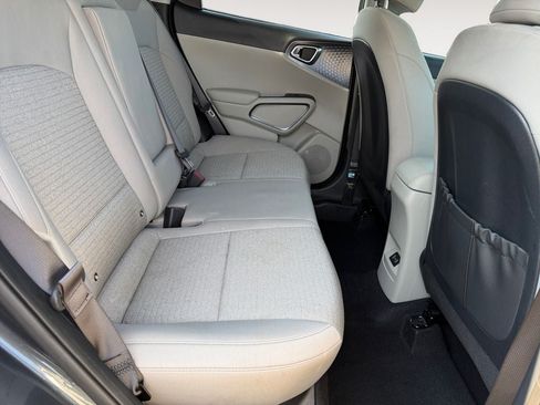 Used 2024 Kia Soul EX FWD image 23